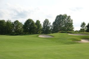 Double Eagle 11th Approach